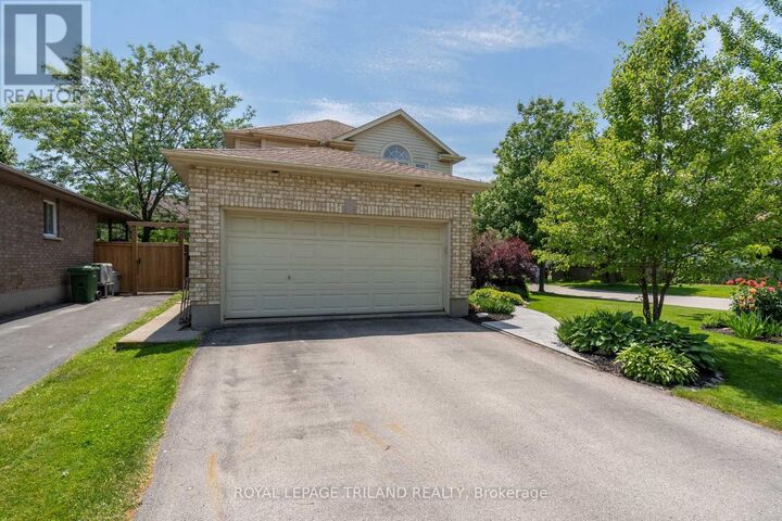 Property Photo:  18 Sifton Drive  ON N5R 6C6 