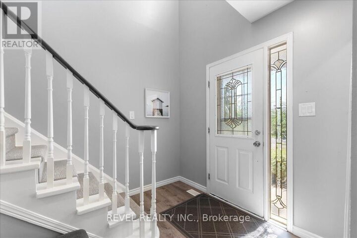 Property Photo:  113 Galbraith Court  ON L1C 4P7 