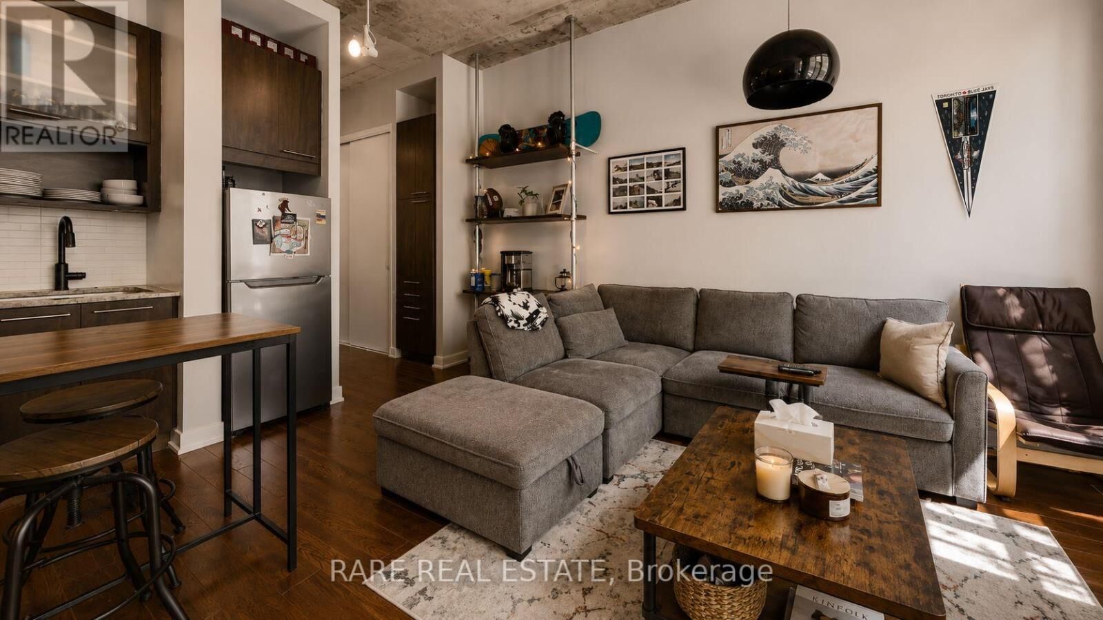 Property Photo:  66 Portland Street 205  ON M5V 2M6 