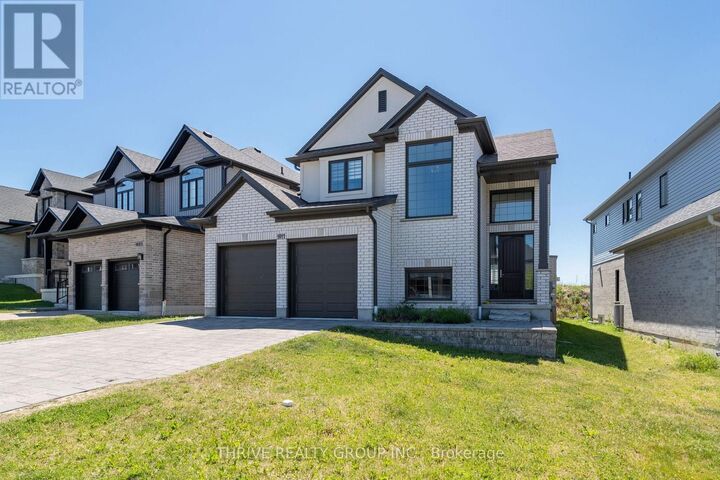 Property Photo: 1011 Riverbend Road ON N6K 0J1