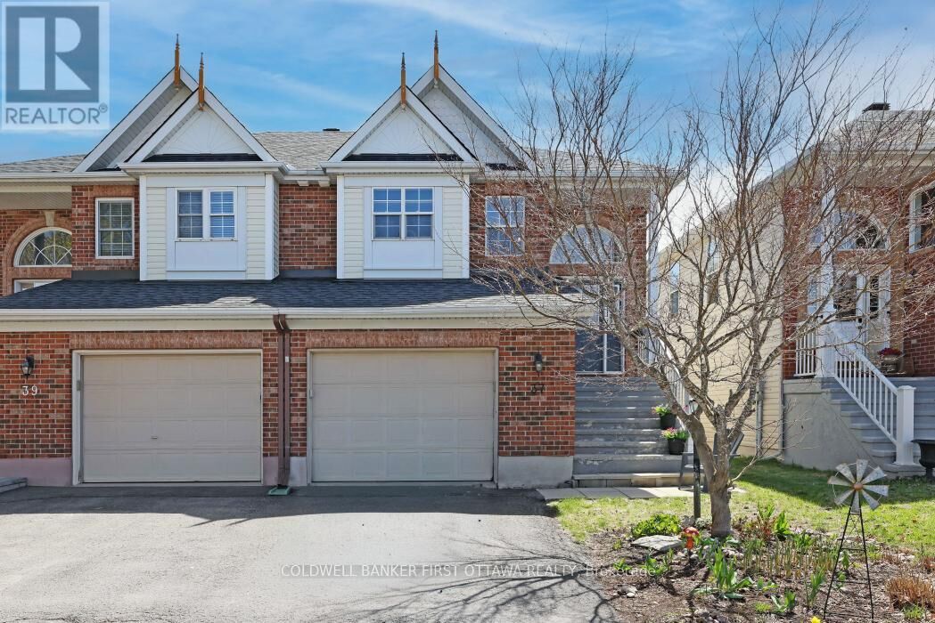 Property Photo:  37 Boulder Way  ON K2J 4R5 
