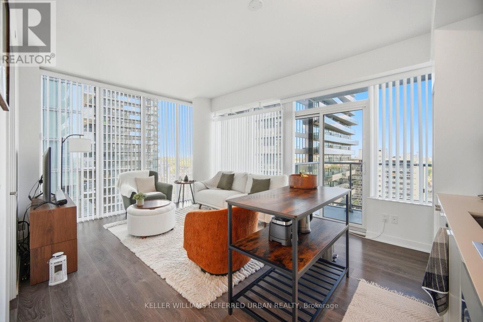 Property Photo: 195 Redpath Avenue 1803 ON M4P 0E4