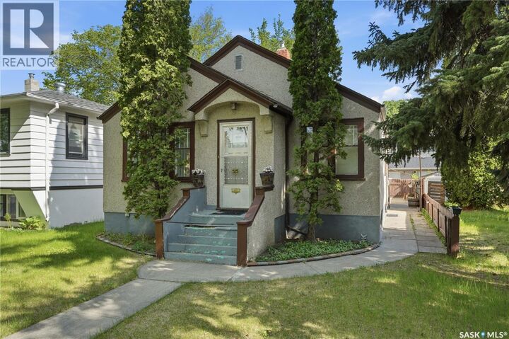 Property Photo: 525 5th Street E SK S7H 1G2