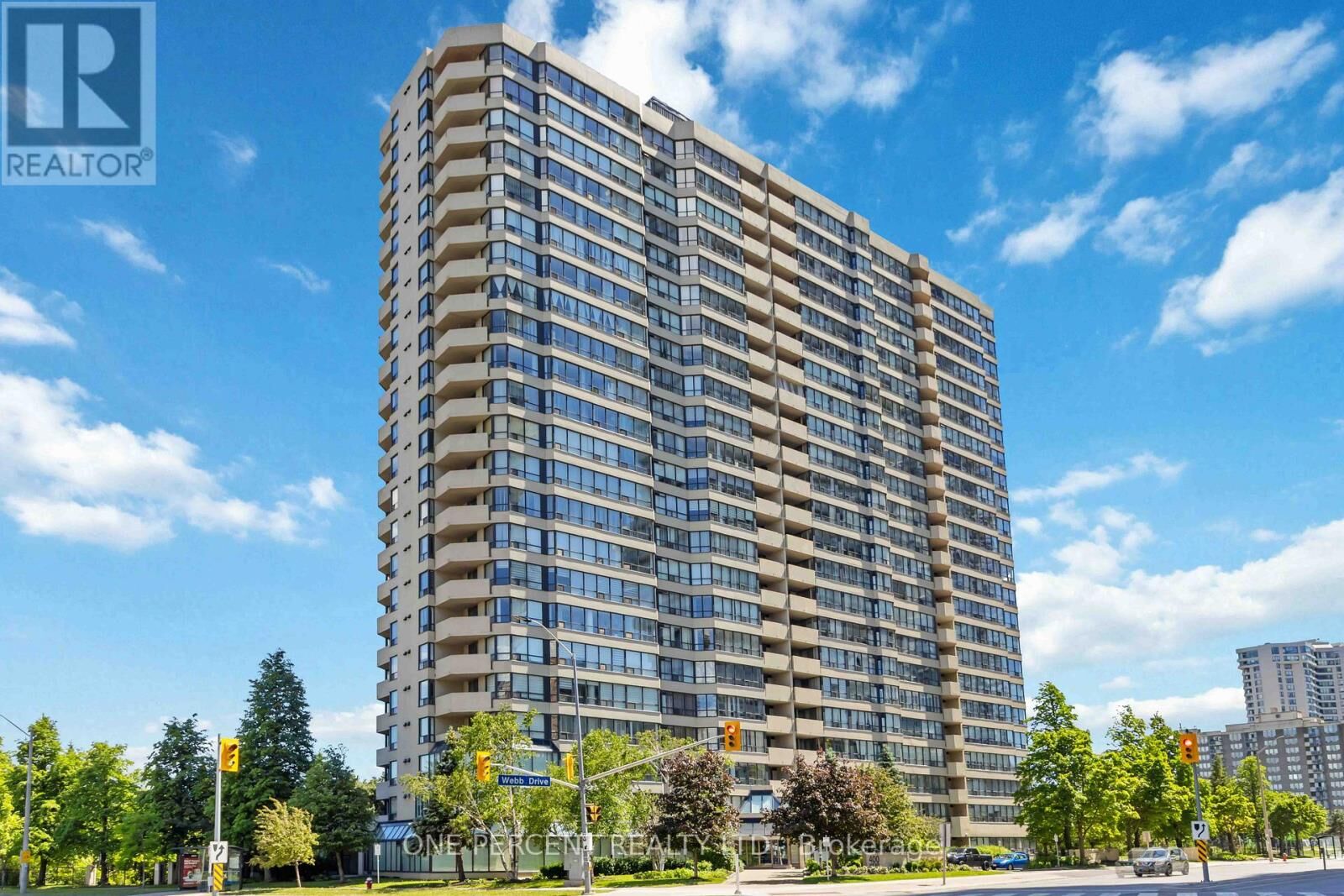 Property Photo:  400 Webb Drive 1002  ON L5B 3Z7 