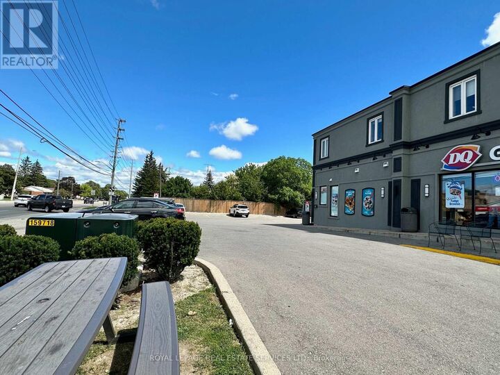 Property Photo:  1-3 Queen Street South 2nd Flr  ON L5M 1K2 