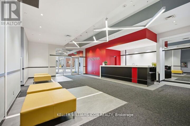 Property Photo:  324 Laurier Avenue West 1301  ON K1N 6P6 