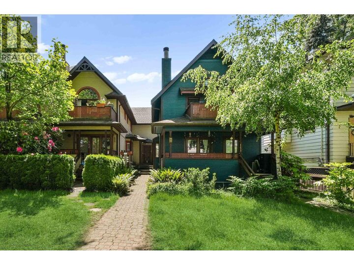 Property Photo:  154-168 West 11th Avenue  BC V5Y 1S7 