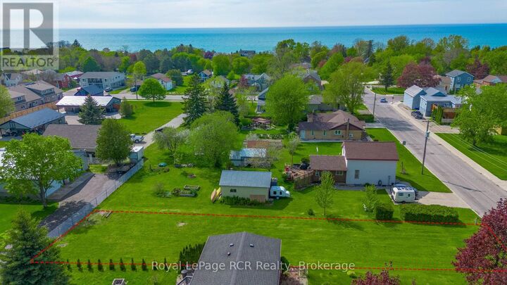 Property Photo:  344 St. Albert Street  ON N2Z 2T8 
