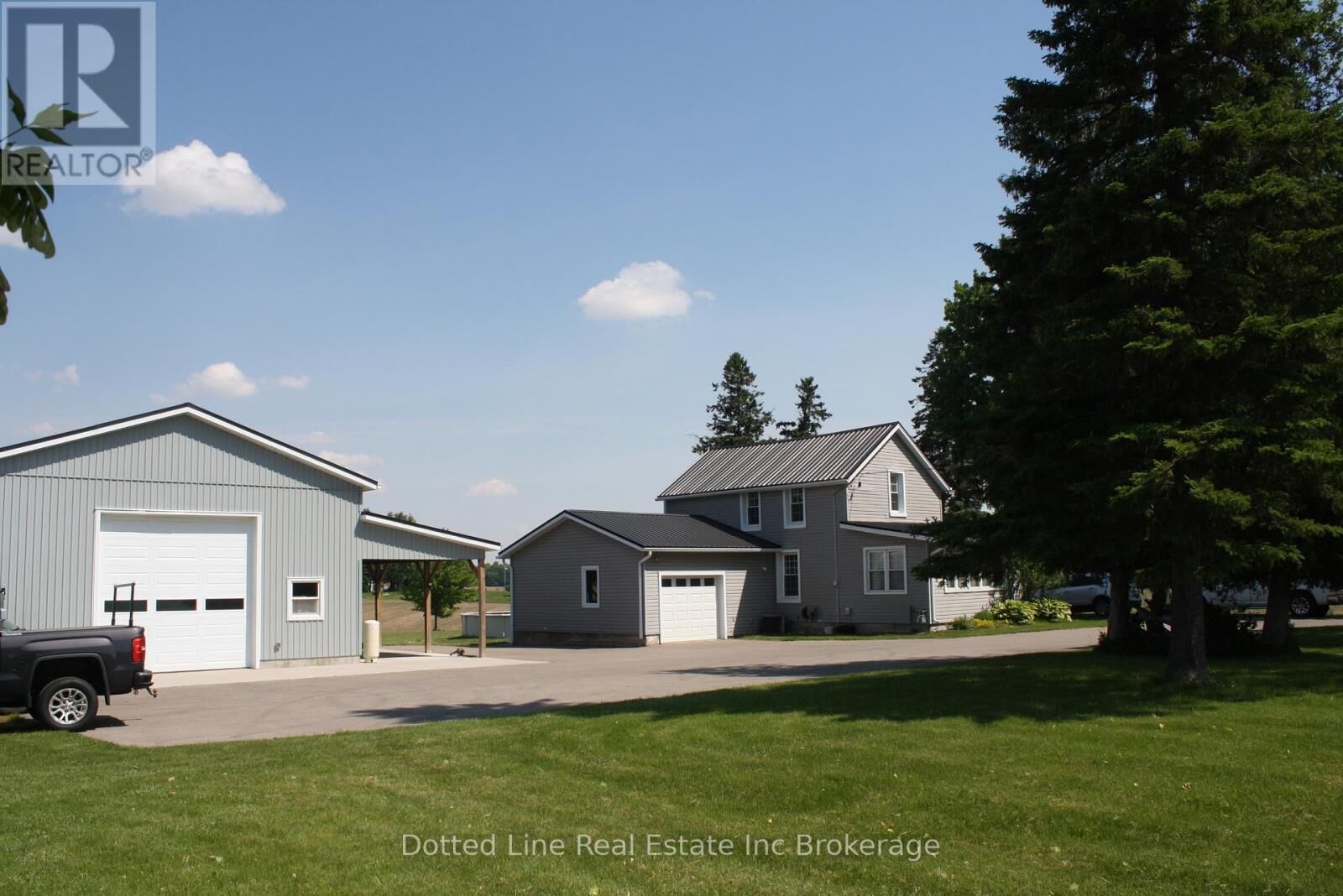 Property Photo:  56070 Talbot Line  ON N5H 2R3 