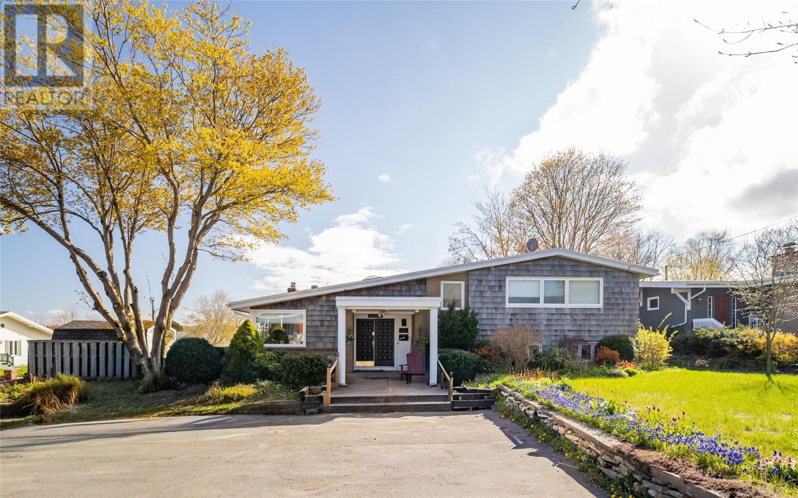 Property Photo:  32 Cowan Avenue  NL A1E 3N7 