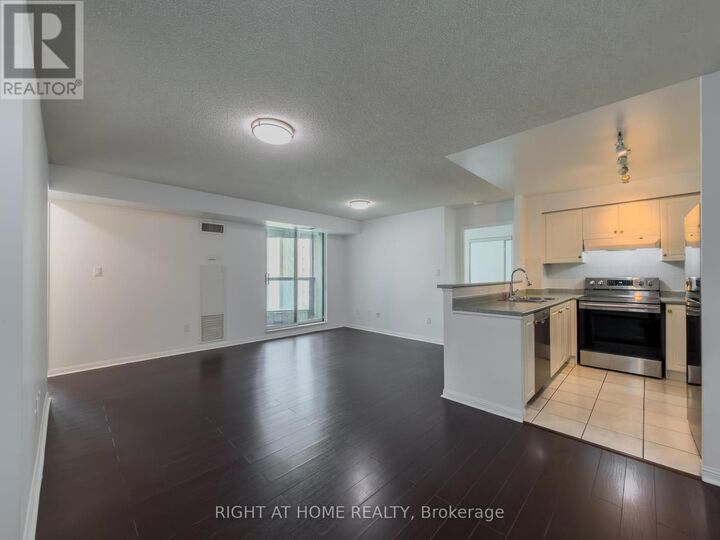 Photo de la propriété:  23 Lorraine Drive 1101  ON M2N 6Z6 