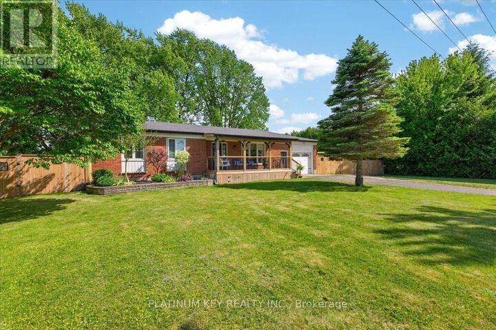 Property Photo:  8271 Glengyle Drive  ON N7G 3H3 