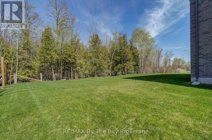 Property Photo:  38 Amber Drive  ON L9Z 0R8 