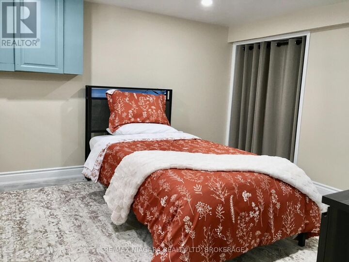 Property Photo:  3968 St Peter Avenue Bedroom 2  ON L2J 2N8 