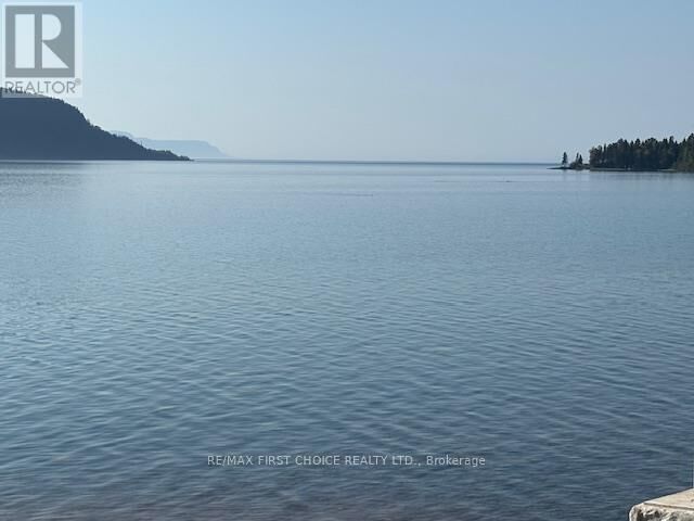 Property Photo:  2413 Scott Drive  ON P7A 0Y7 