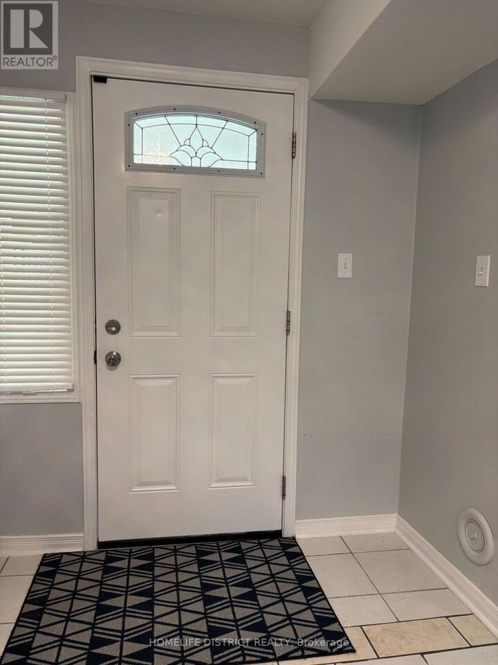 Property Photo:  137 Ducatel Crescent  ON L1T 0B1 