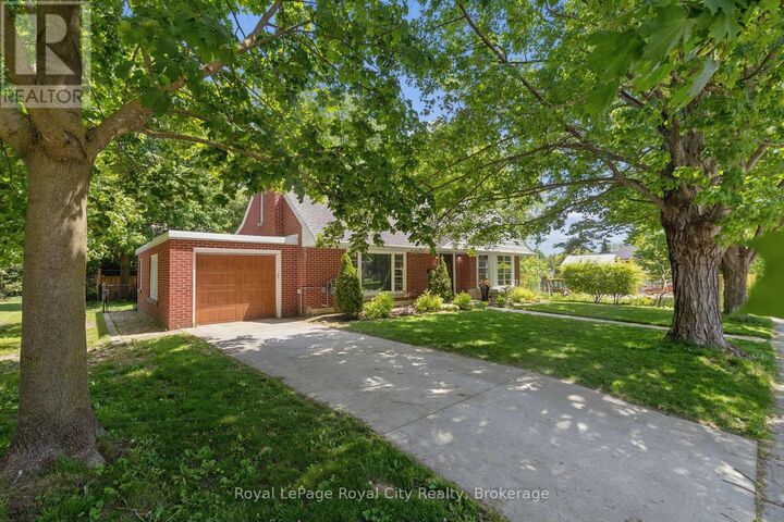 Property Photo:  120 Hill Street East  ON N1M 1G9 