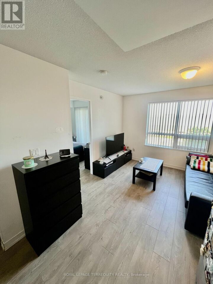 Property Photo:  1420 Dupont Street 513  ON M6H 4J8 