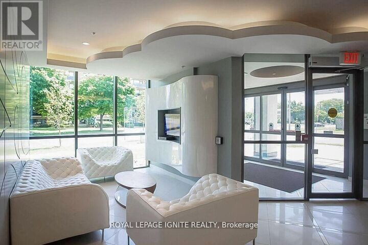 Property Photo:  80 Esther Lorrie Drive 423  ON M9W 0C6 