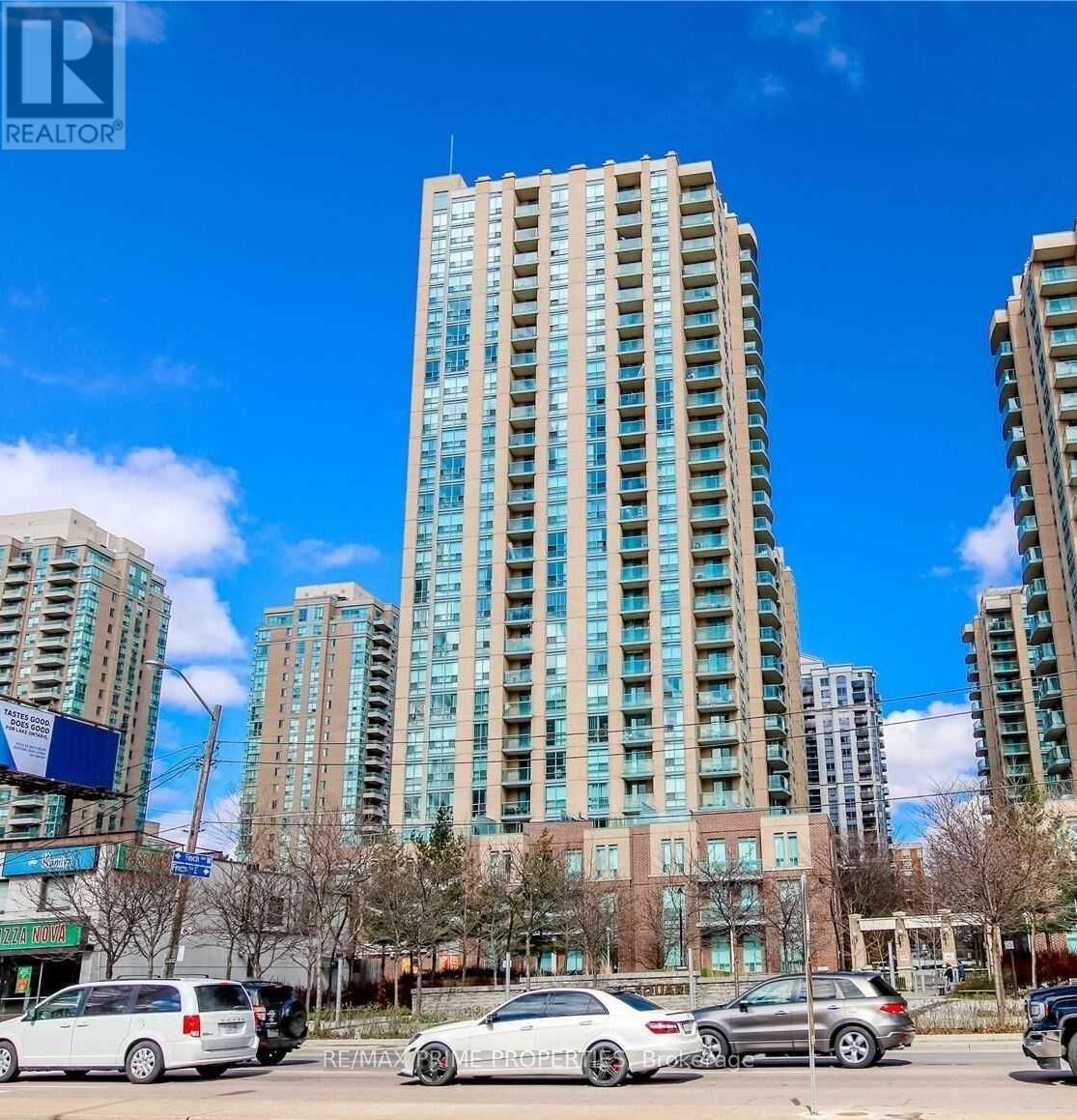 Property Photo: 22 Olive Avenue 807 ON M2N 7G6