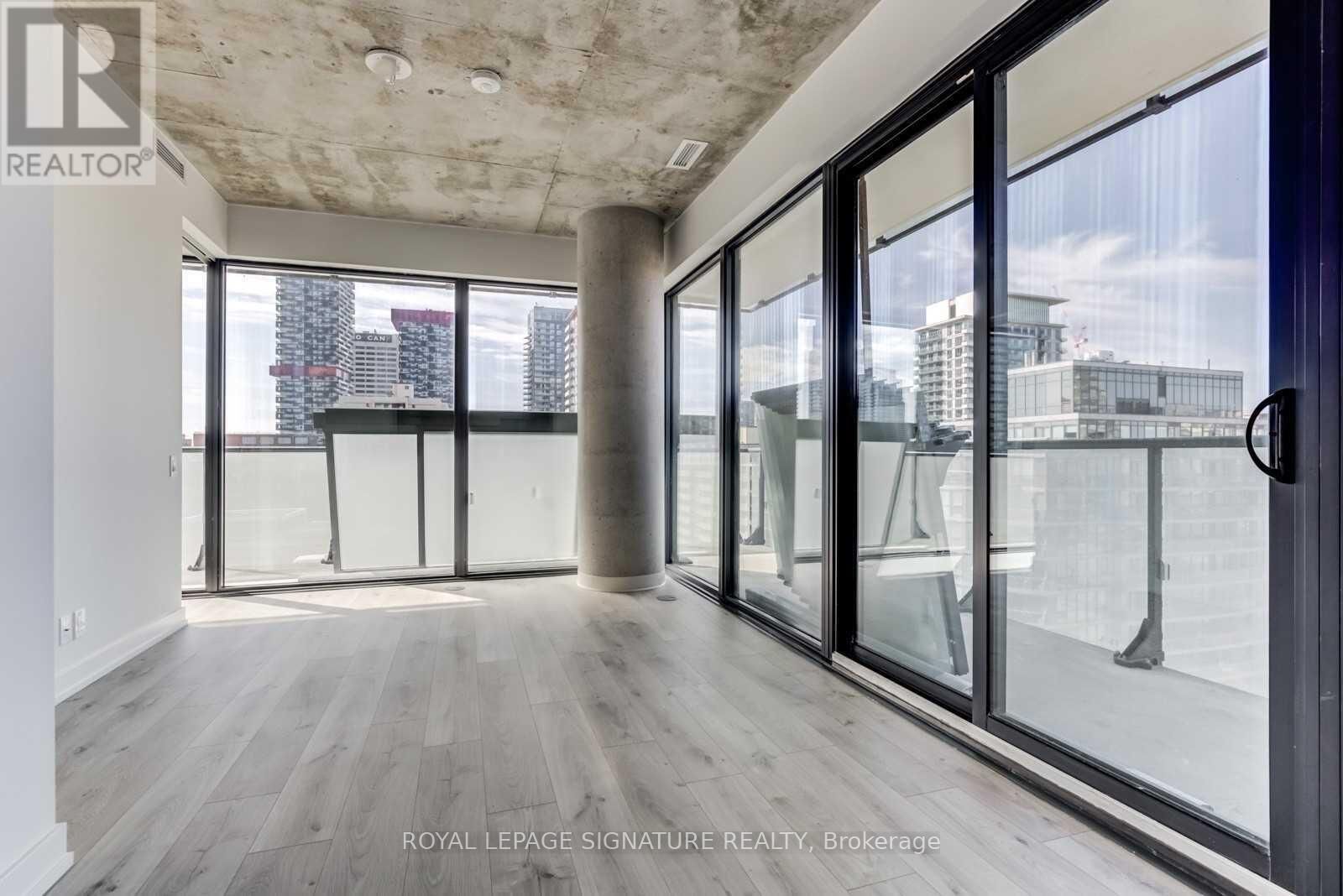 Property Photo:  161 Roehampton Avenue 903  ON M4P 0C8 