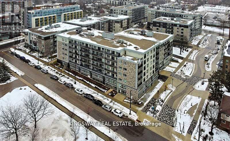 Property Photo:  275 Larch Street G316  ON N2L 3R2 
