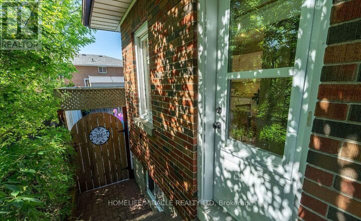 Property Photo:  460 Fairleigh Avenue Basement  ON L1J 2W5 