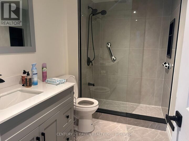 Photo de la propriété: 3032 Morning Star Drive ON L4T 1X2