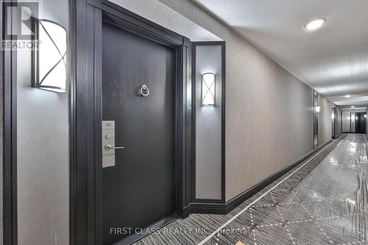 Property Photo:  3181 Bayview Avenue 902  ON M2K 2Y2 