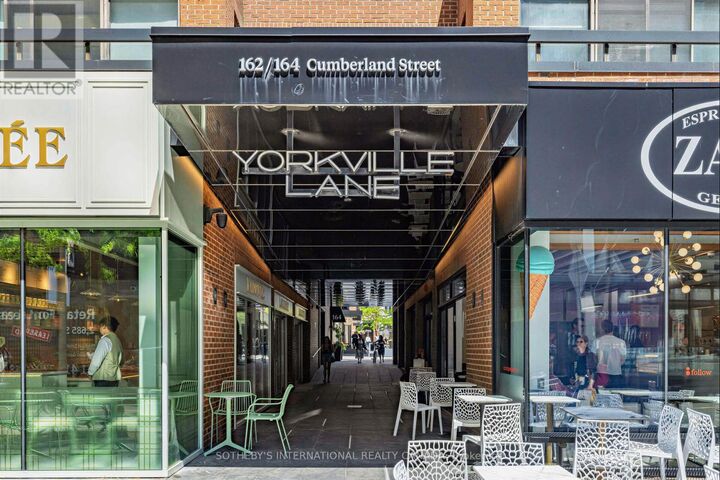 Property Photo:  164 Cumberland Street 606  ON M5R 1A8 