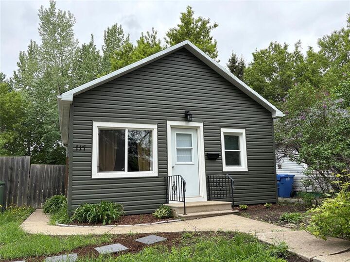 117 Johnson Street — photo 1