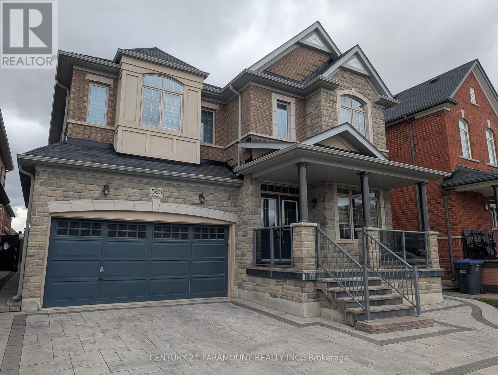 Property Photo: 563 Dougall Avenue East ON L7C 3Z4