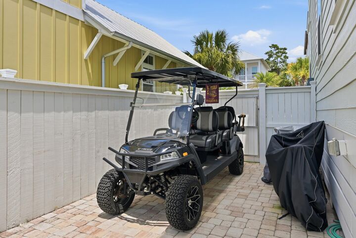 Property Photo:  292 Grande Pointe Circle  FL 32461 