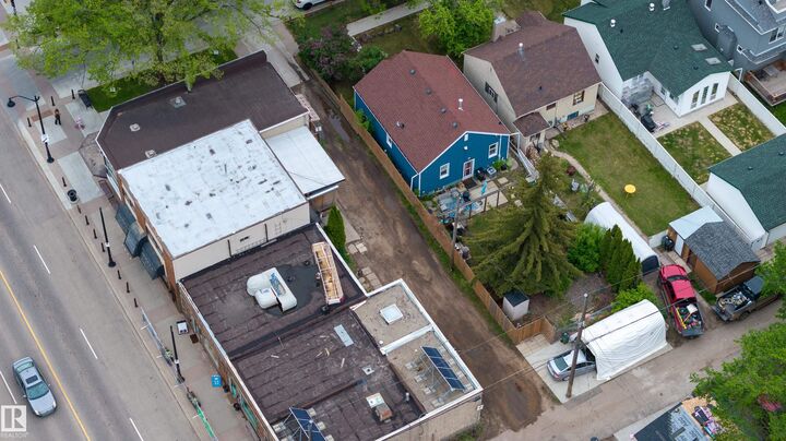 Property Photo:  11158 65 Street NW  AB T5W 4K1 