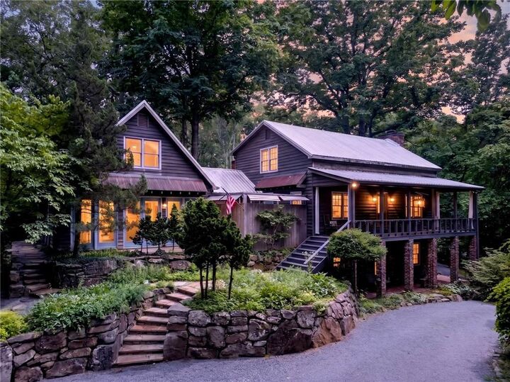 Property Photo: 2790 Davis Road GA 30062