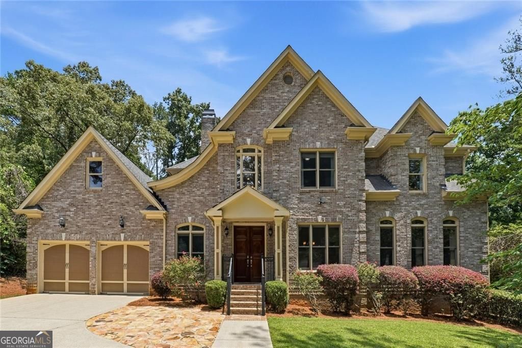 Property Photo: 2715 Henderson Road GA 30084