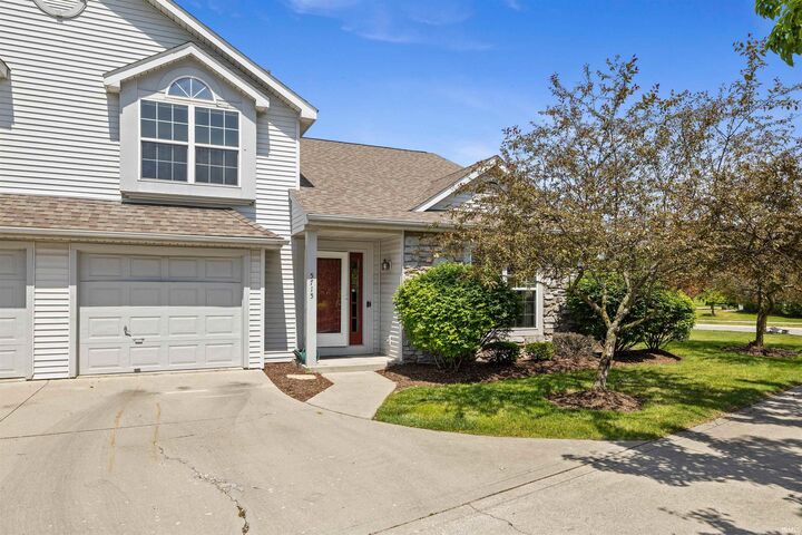 Property Photo: 5715 Thornbriar Lane IN 46835