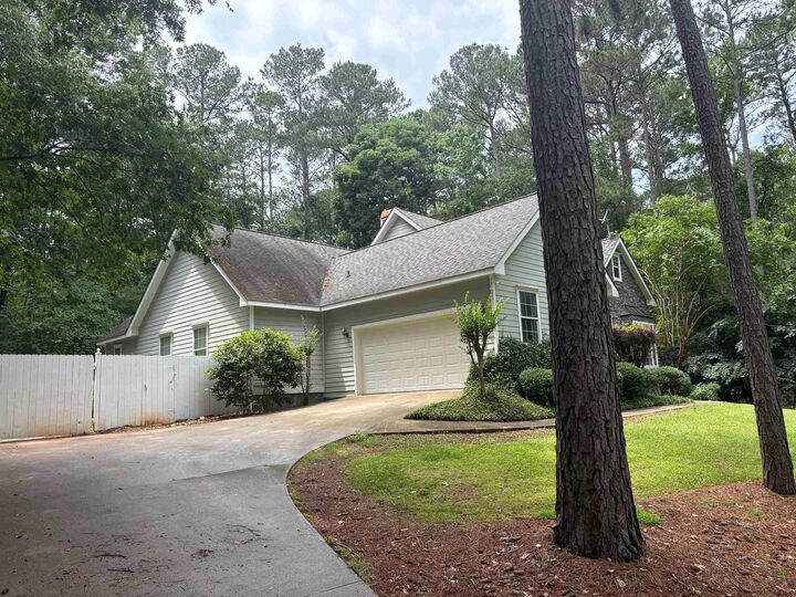 Property Photo:  129 Sebastian Drive  GA 31024 