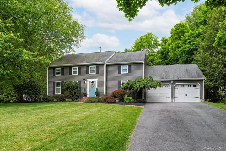 Property Photo: 3 Heathbrook Drive NY 12603