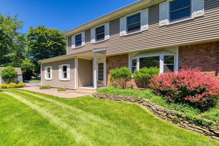 Property Photo:  19 Glen Haven Drive  NY 10956 