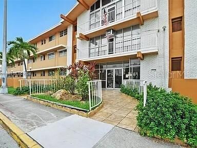 Property Photo:  3881 W Flagler Street 102  FL 33134 