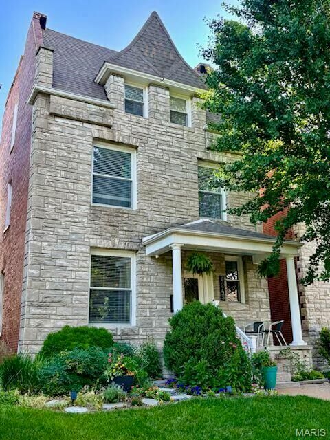 Property Photo:  4245 McPherson Avenue  MO 63108 