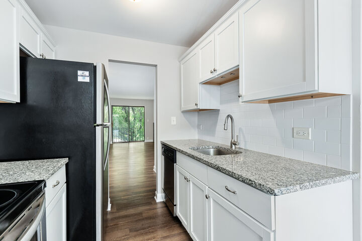 Property Photo:  1736 S Washington Street G33  IL 60565 