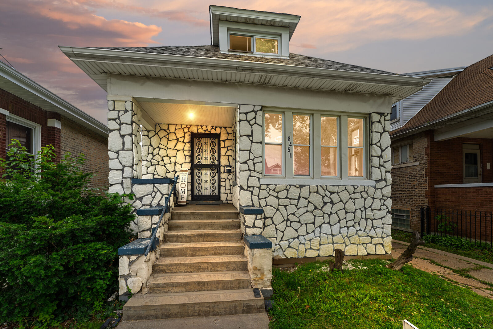 Property Photo:  8451 S May Street  IL 60620 