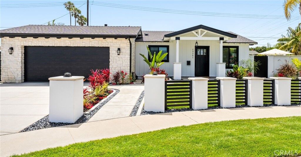 Property Photo:  19261 Waterbury  CA 92646 