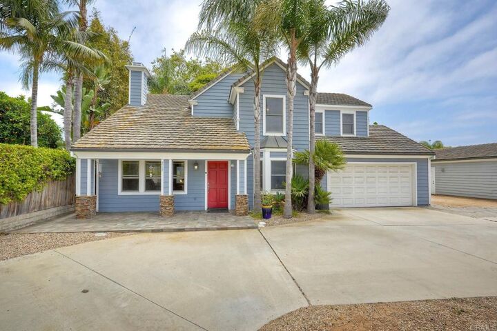 Property Photo:  217 Sanford Street  CA 92024 