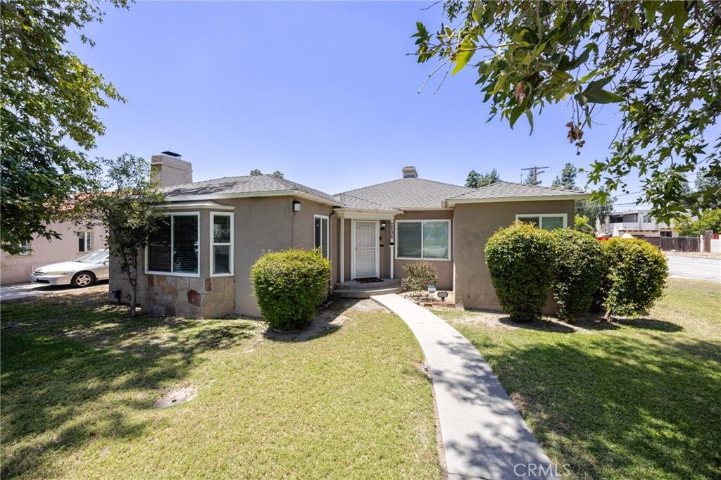 Property Photo: 2896 N Stoddard CA 92405