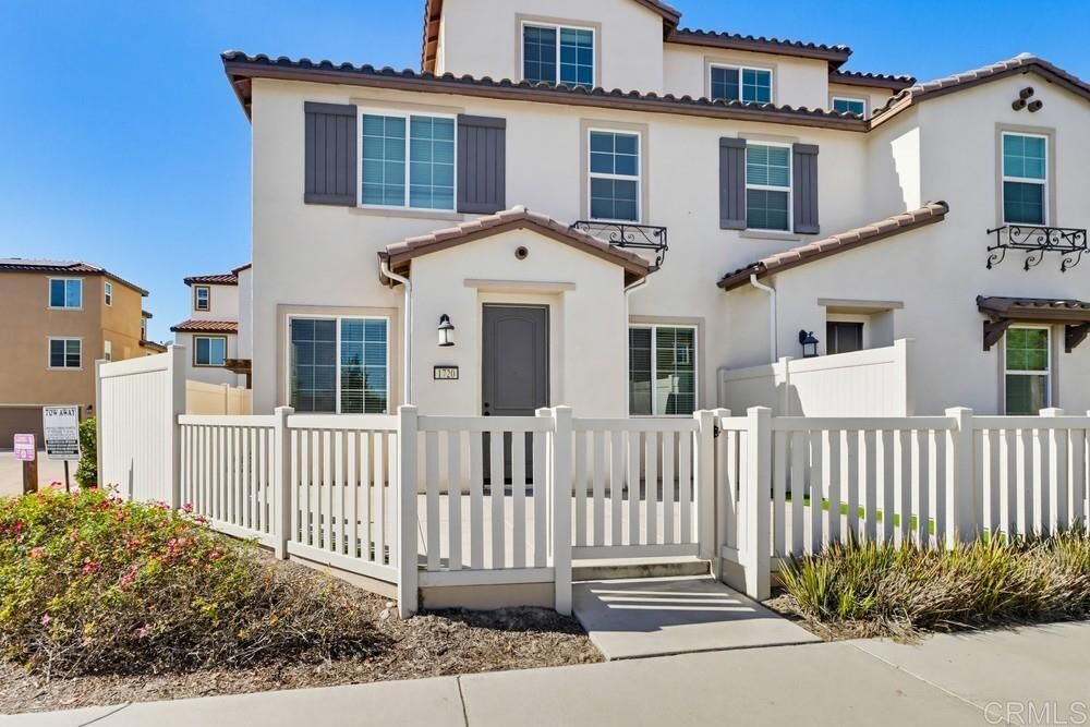 Property Photo:  1720 Santa Ivy Ave  CA 91913 