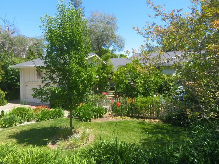 Property Photo: 978 King Henry Way CA 95762