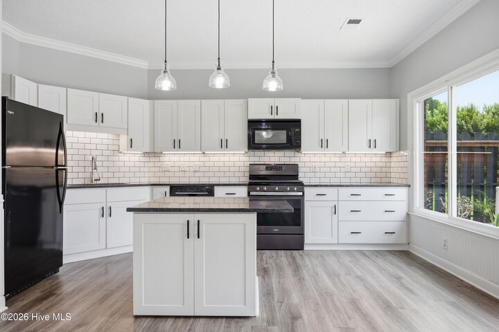 Property Photo: 4001 Walkers Court NC 28590